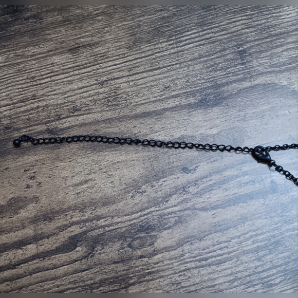 🌟3/$15 Black Star Rhinestone Necklace - Picture 4 of 5